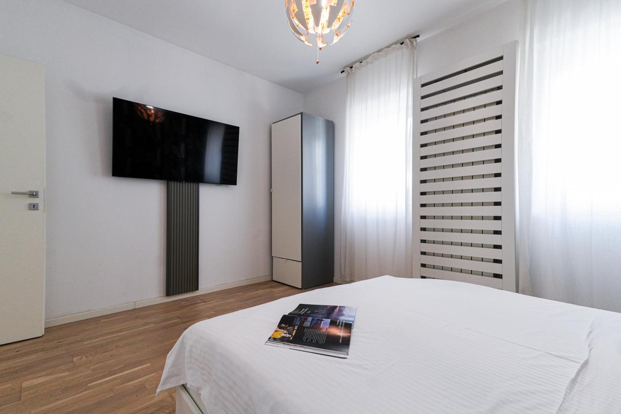 Maria - Modern Apartment With Parking And Workspace Βουκουρέστι Εξωτερικό φωτογραφία