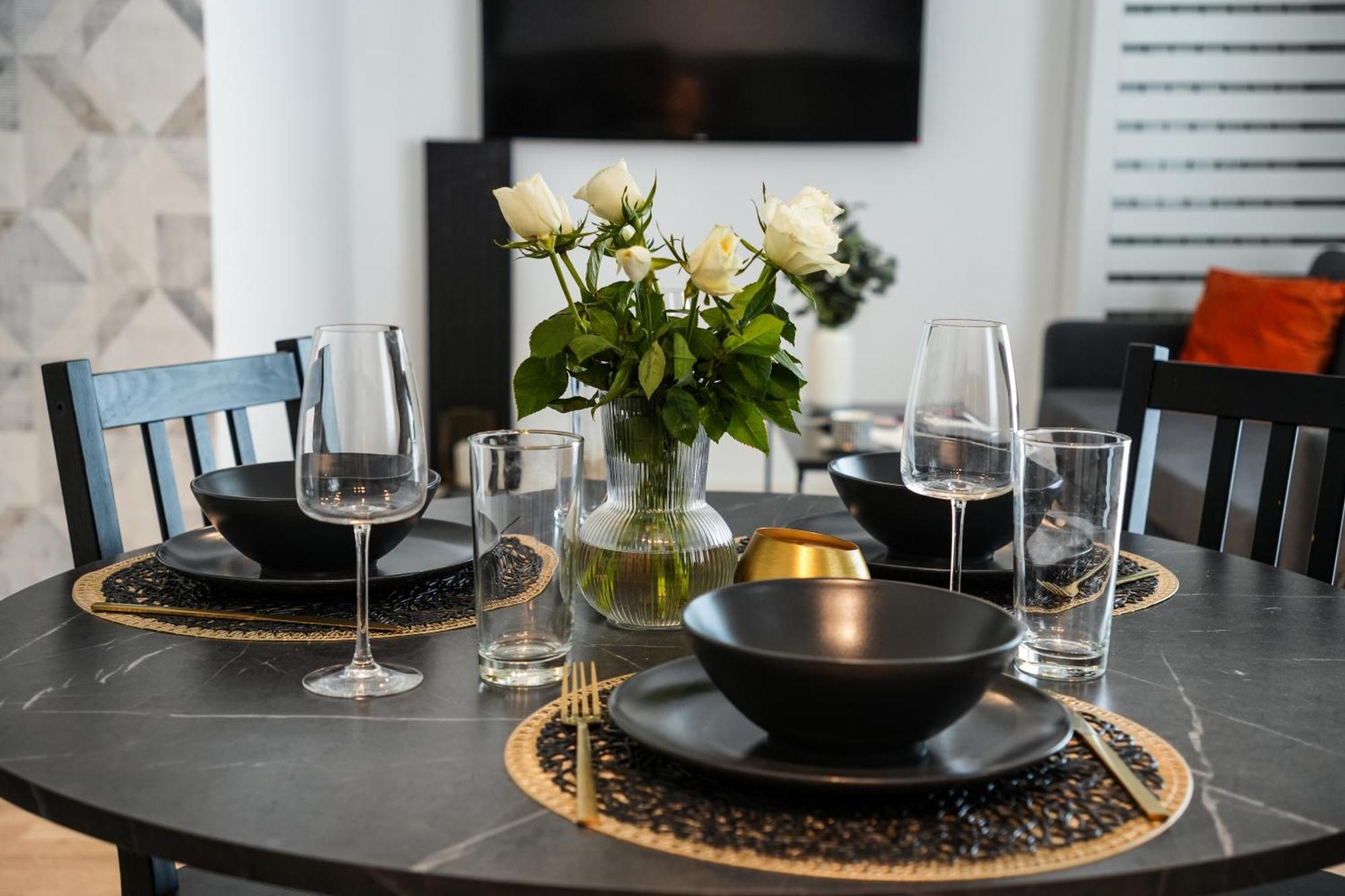 Maria - Modern Apartment With Parking And Workspace Βουκουρέστι Εξωτερικό φωτογραφία